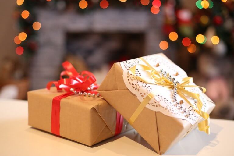 gift-3968949_960_720